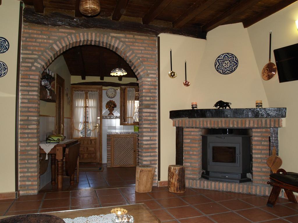 Penzion La Casa Del Vado Hervás Exteriér fotografie